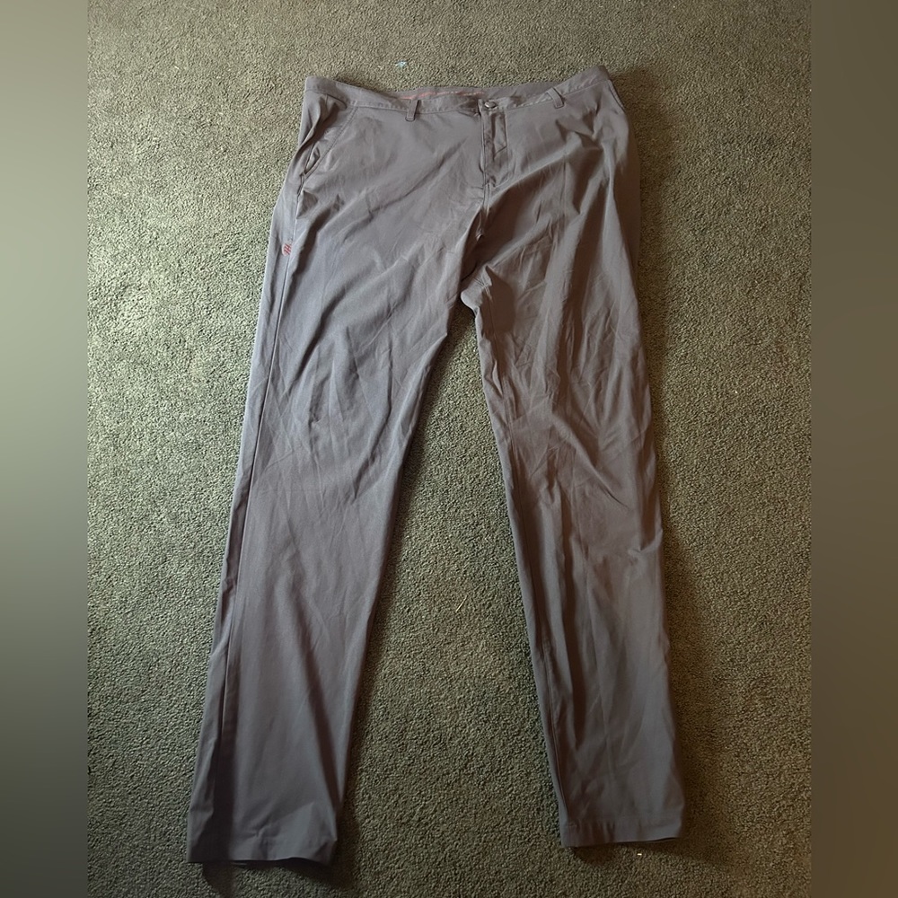 Rhône Pants.